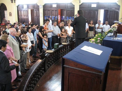 Las iglesias cristianas, sus tributos y obligaciones en Colombia |  Actualícese